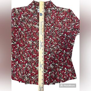 Vintage 2 piece Skirt & top jacket v neck button down top 25” skirt floral